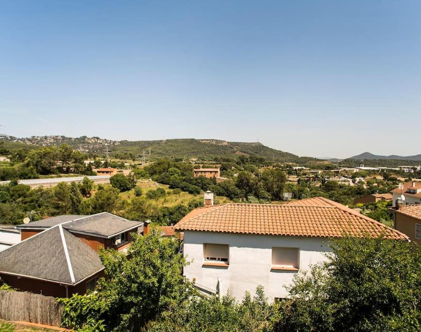 20 Min From Bcn- Charming House W/ Pool & Bbq Area Βίλα Cervelló Εξωτερικό φωτογραφία